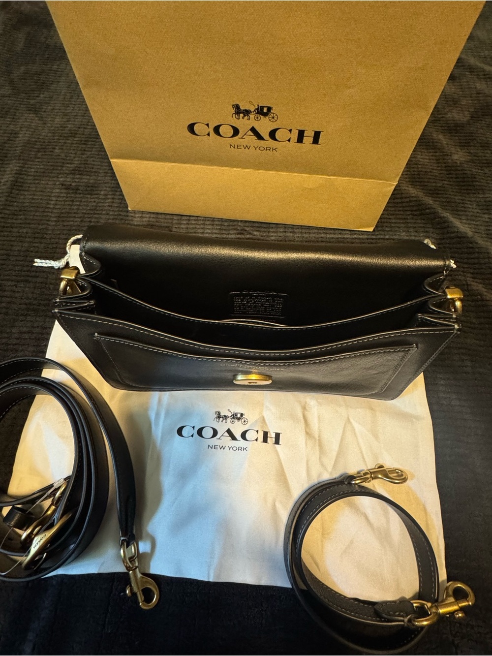 Coach Black Natural Grain Leather Tabby 26 with Gold 'C' Buckle - Picture 3 of 6